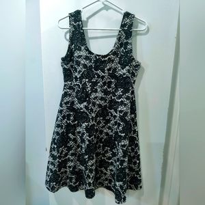 Thyme maternity dress